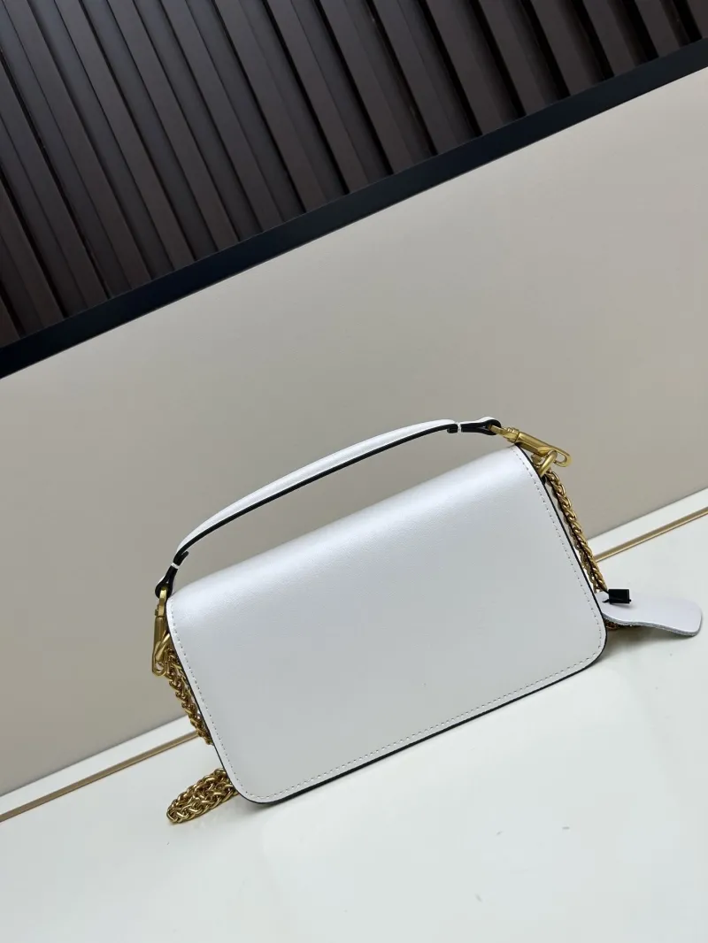 Valentino White Leather Chain Crossbody Bag - Image 3