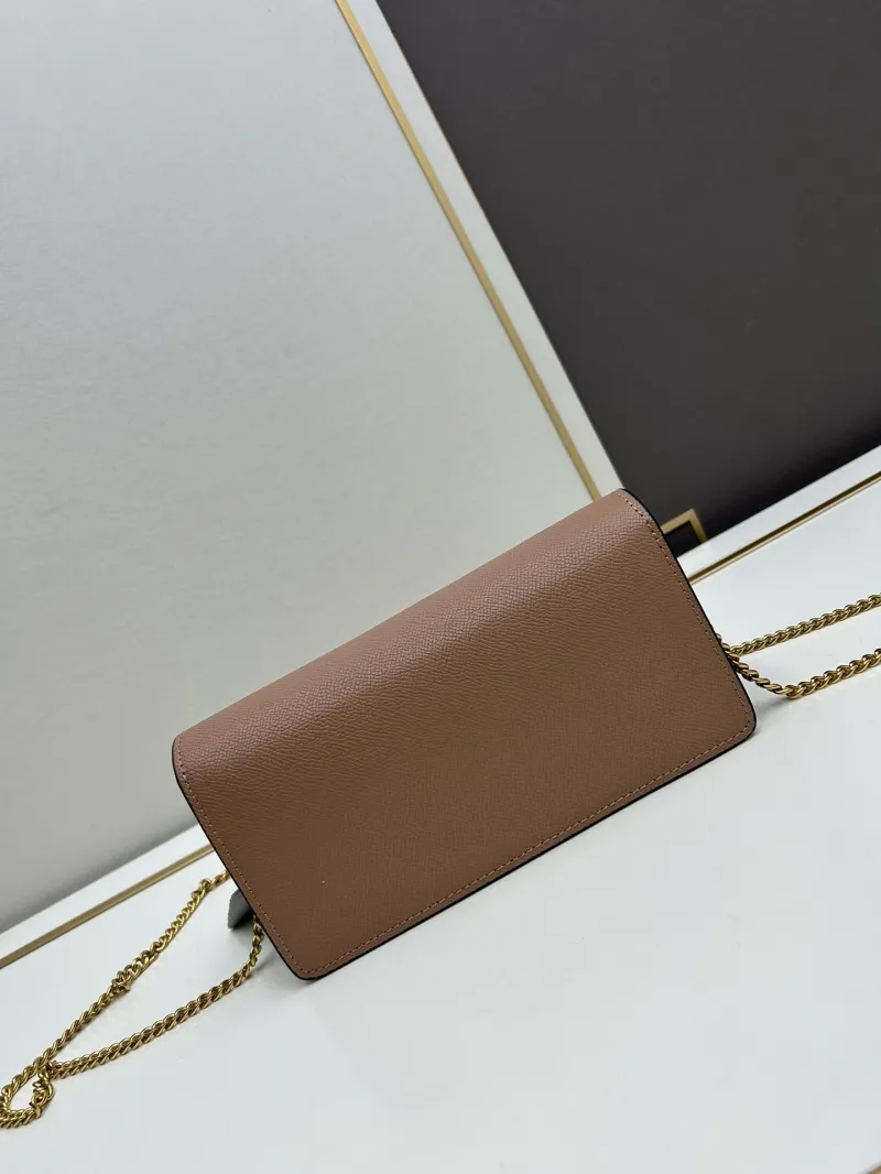 Valentino 0131 Tan Chain Crossbody Bag - Image 3