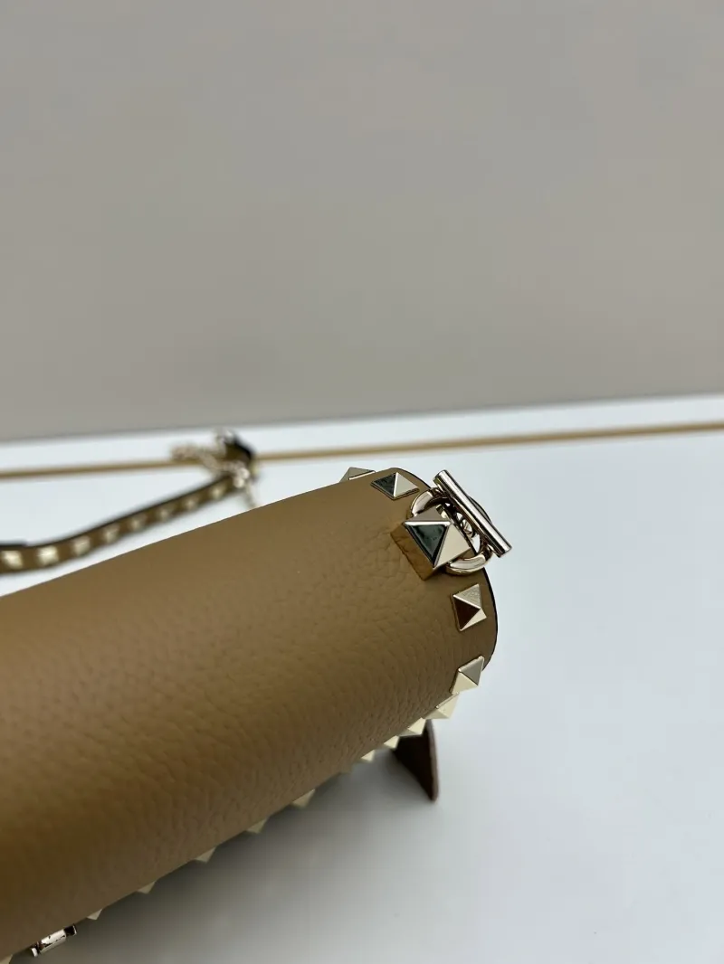 Valentino Brown Rockstud Crossbody Bag 0137 - Image 5