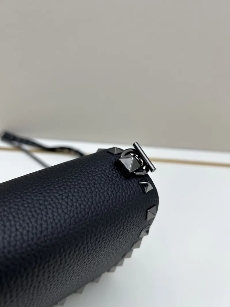 Valentino Black Rockstud Crossbody Bag 0137 - Image 5