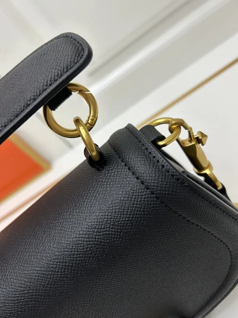 Valentino Black Crossbody Saddle Bag 9870 - Image 5