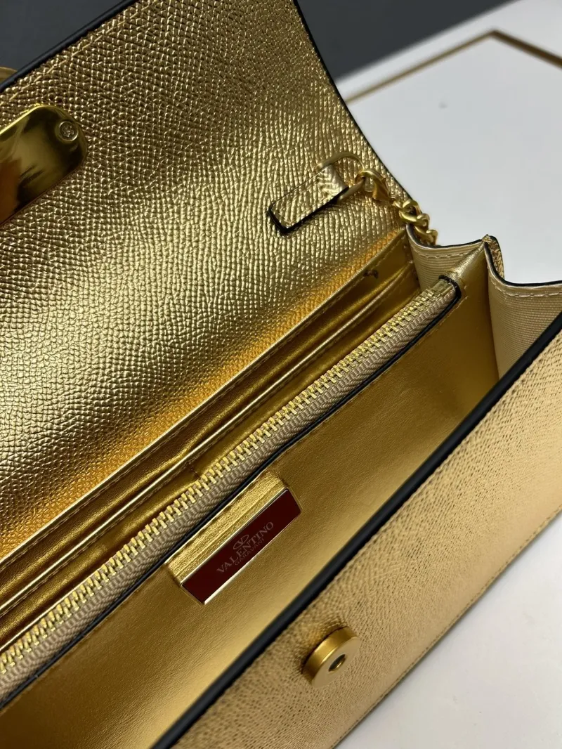 Valentino Gold Chain Crossbody Bag 9879 - Image 8