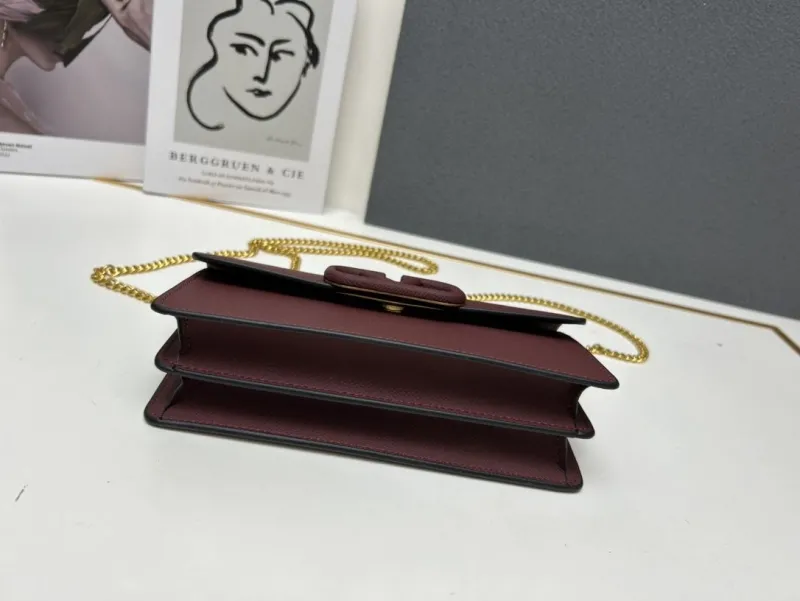 Valentino Burgundy Chain Crossbody Bag 9879 - Image 5