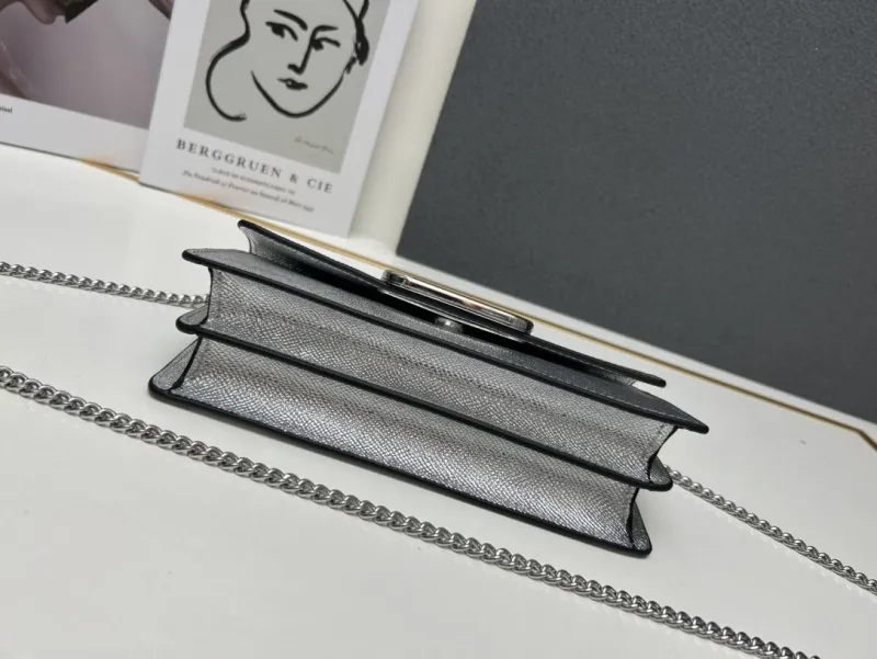 Valentino Silver Chain Crossbody Bag 9879 - Image 6