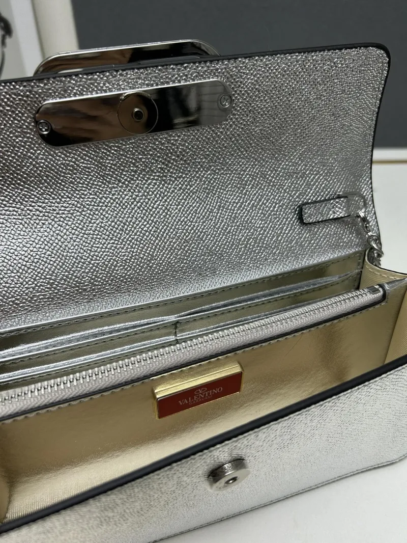 Valentino Silver Chain Crossbody Bag 9879 - Image 8