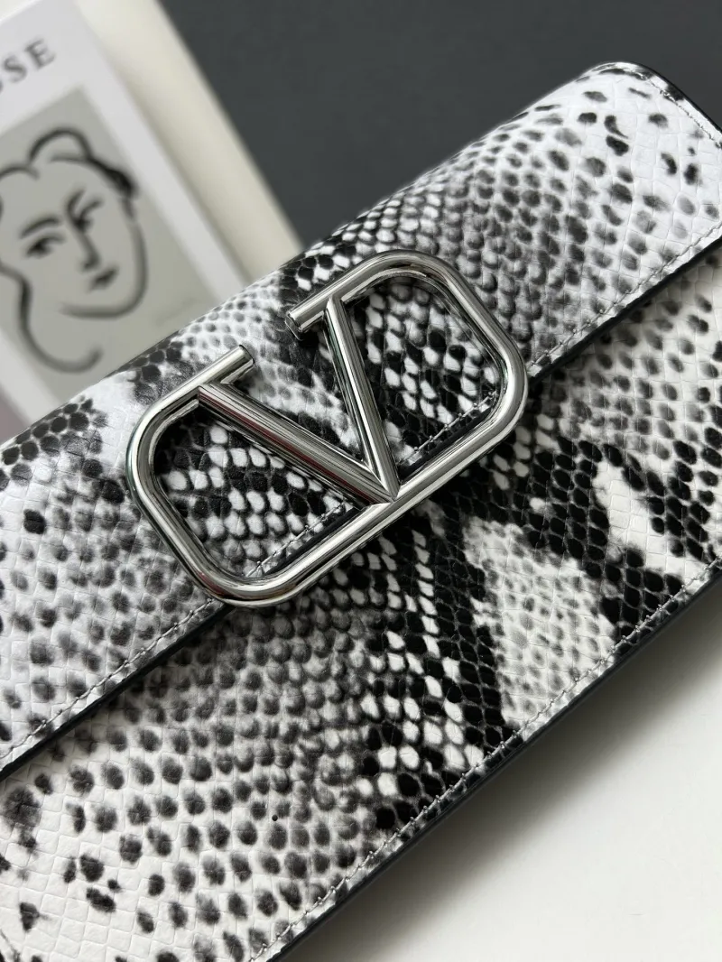Valentino Black White Snake Print Crossbody Bag 9879 - Image 4
