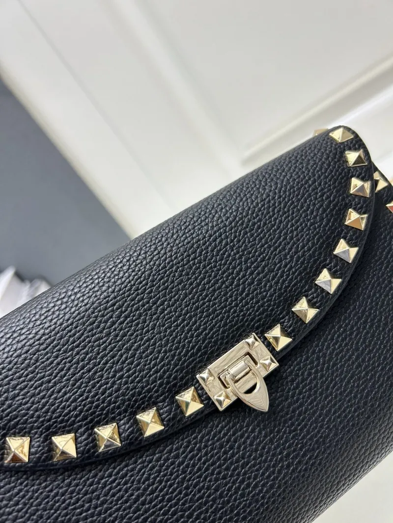 Valentino Black Leather Chain Crossbody Bag 9895 - Image 6