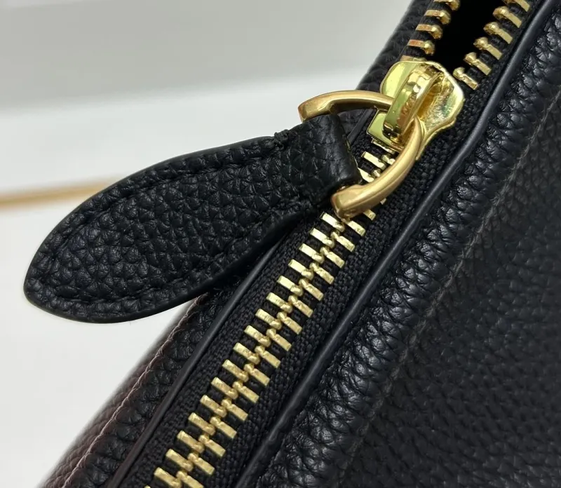 Valentino Black Leather Hobo Bag 5023 - Image 5