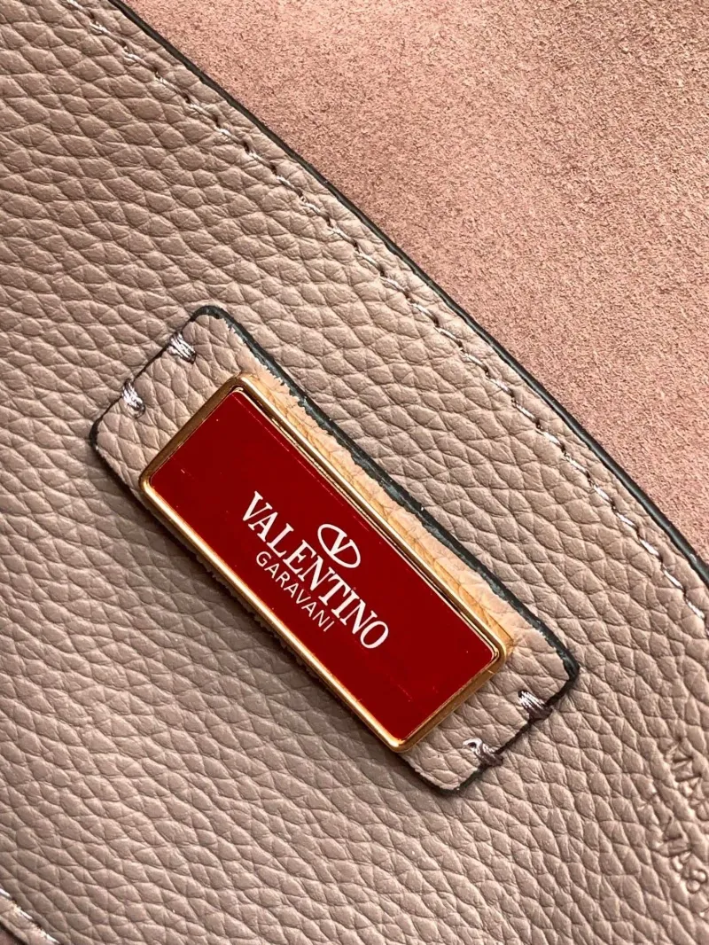 Valentino 5027 Taupe Leather Crossbody Bag - Image 8