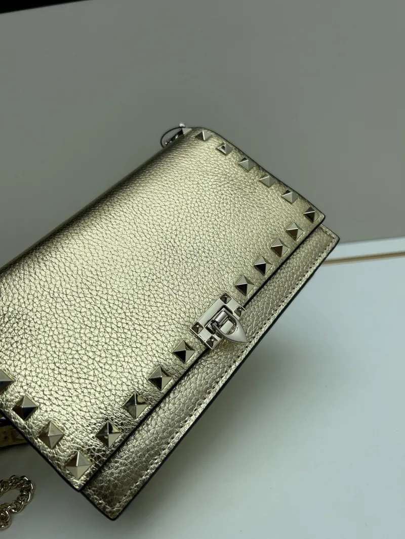 Valentino Gold Rockstud Crossbody Bag 0137 18.5x12x4cm - Image 5