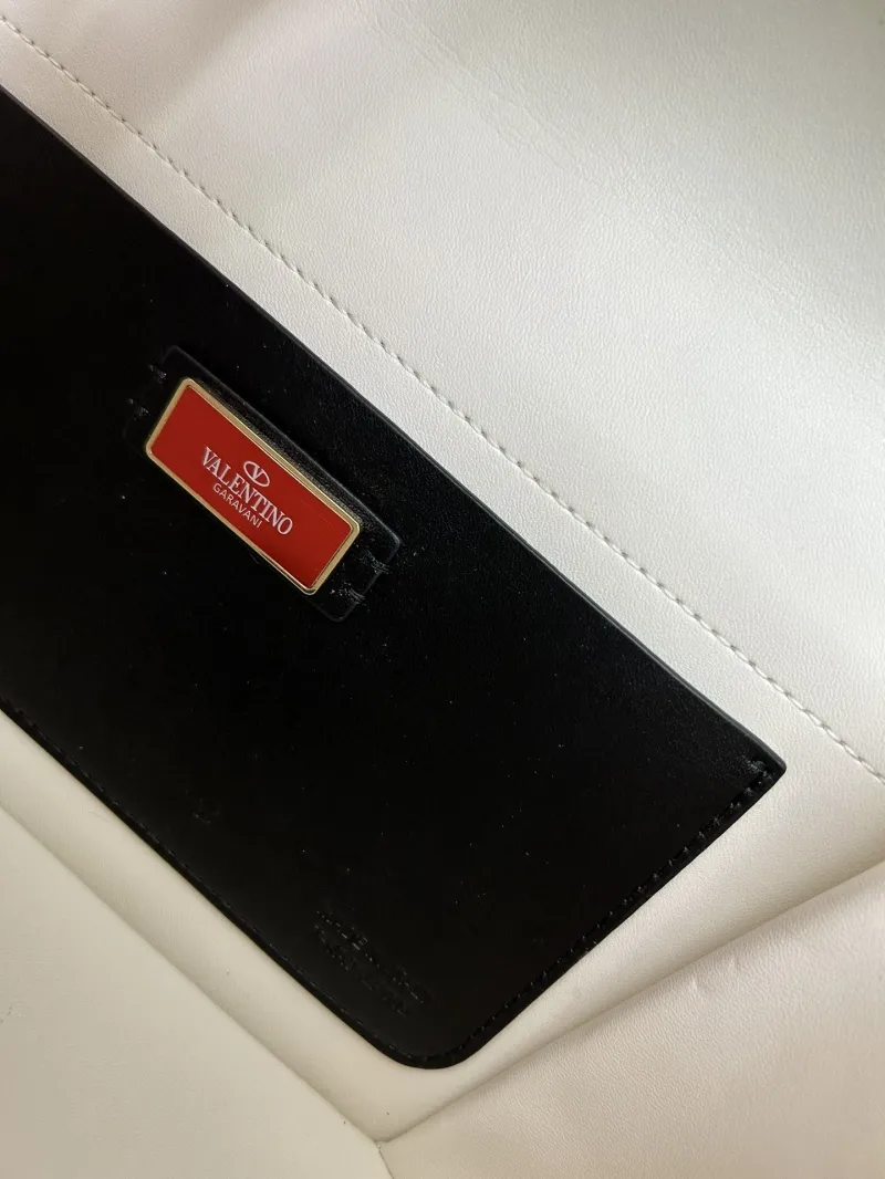 Valentino 5019 White Black Crossbody Bag - Image 9