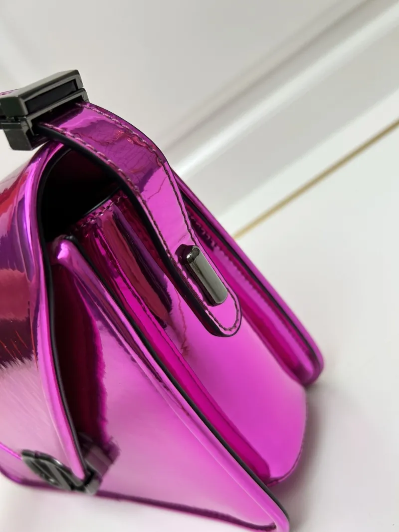 Valentino Metallic Fuchsia Satchel Bag 24x15x8cm Model 5019 - Image 5