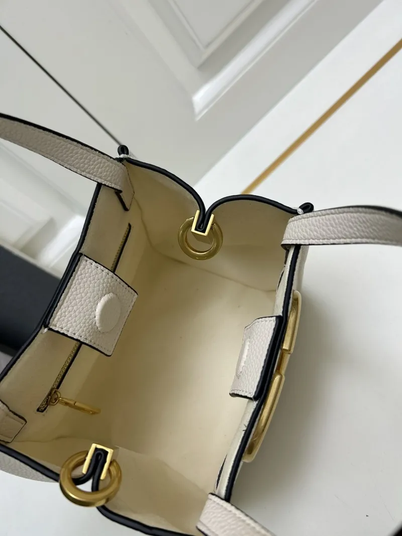 Valentino Small Cream Leather Satchel Bag - Image 9