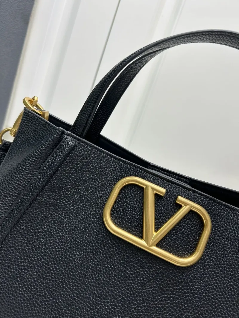 Valentino 5041 Large Black Leather Satchel Bag - Image 4