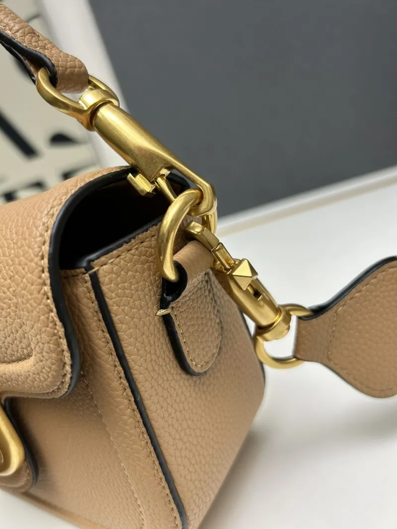 Valentino Tan Leather Satchel Bag 5026 - Image 4