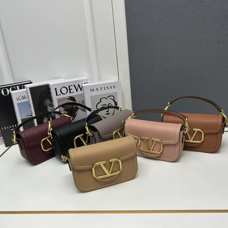 Valentino 5026 Pebbled Leather Satchel Crossbody Bag 21x18x8cm - Image 7