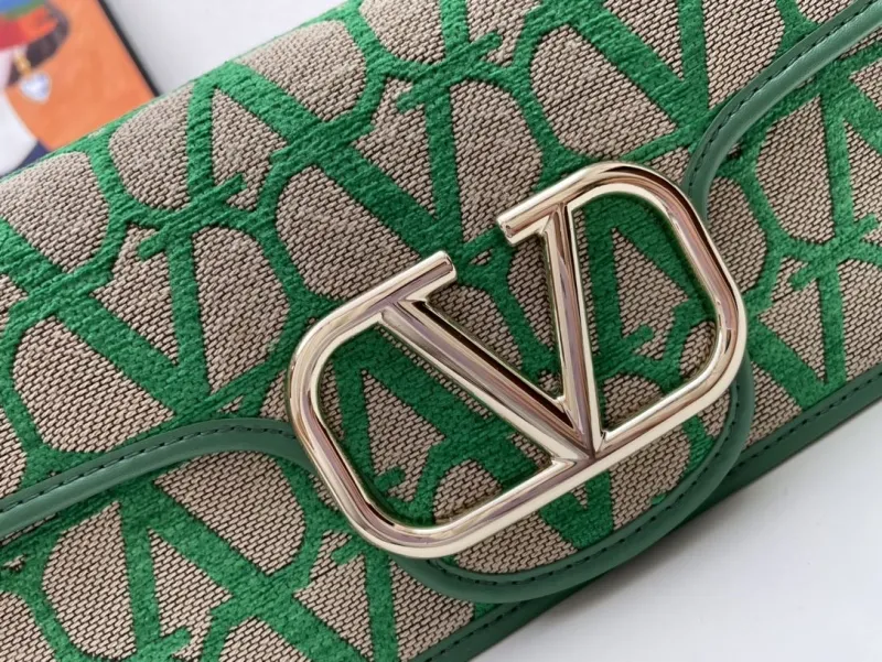 Valentino 1008 Green Canvas Satchel Bag - Image 4