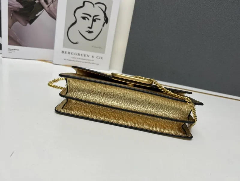 Valentino Gold Chain Crossbody Bag 9879 - Image 5