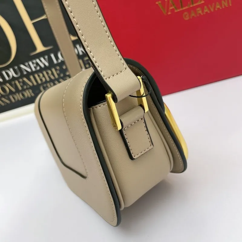 Valentino Garavani Beige Crossbody Satchel Bag 443 - Image 3