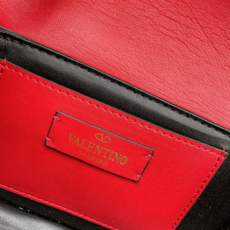 Valentino Garavani Red Crossbody Bag - Image 8