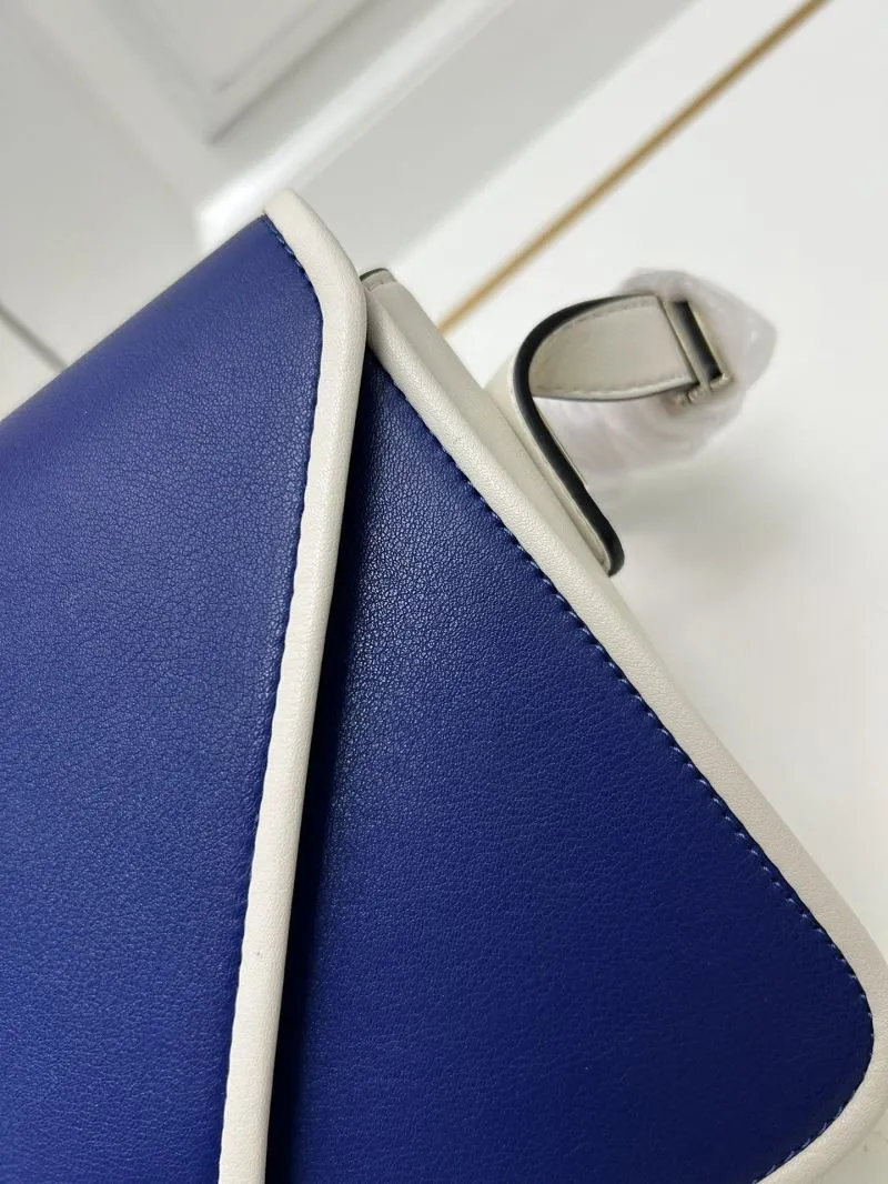 Valentino Blue White Crossbody Bag 5019 - Image 6