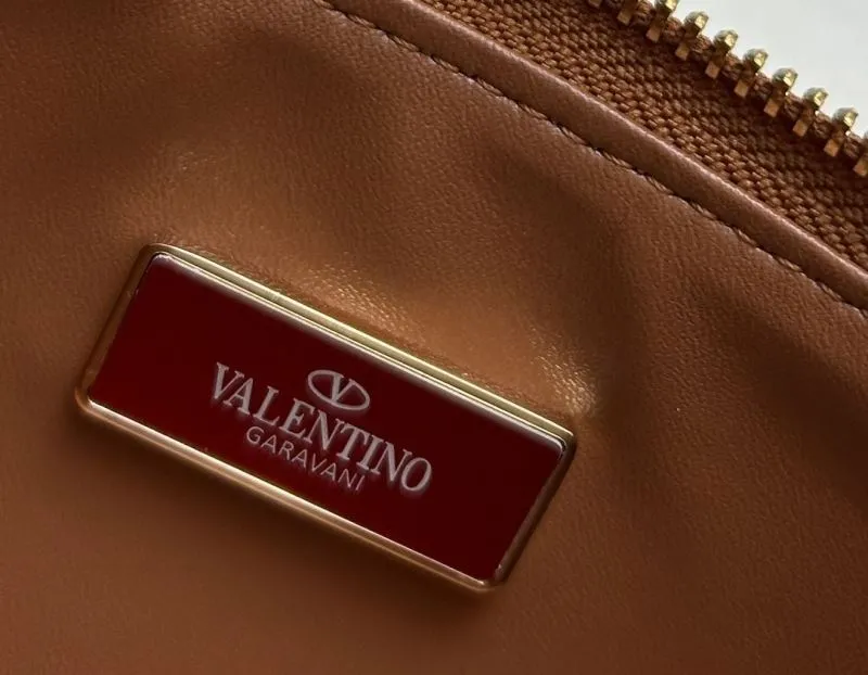 Valentino Brown Leather Crossbody Bag T-VA31LP002 - Image 10