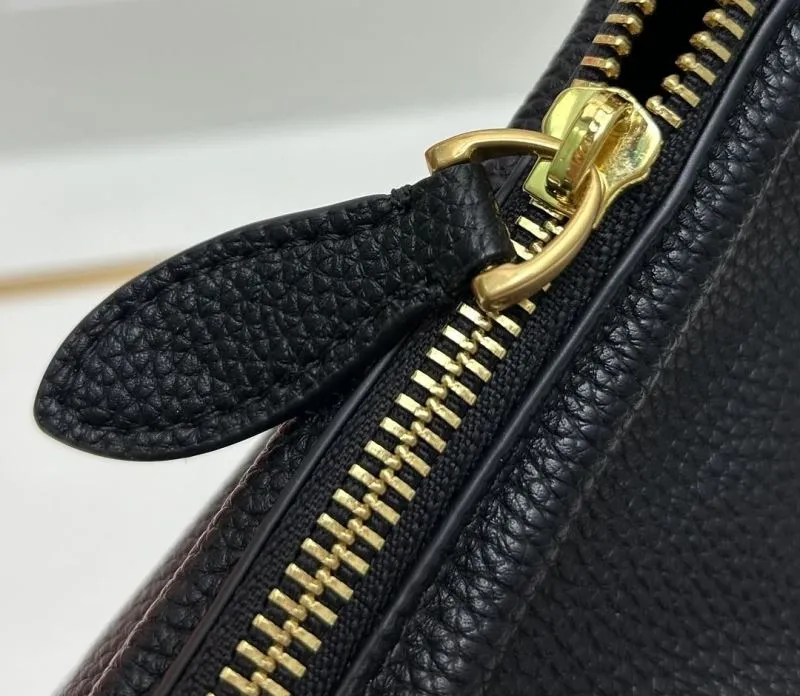 Valentino Black Leather Crescent Satchel Bag 5023 - Image 4