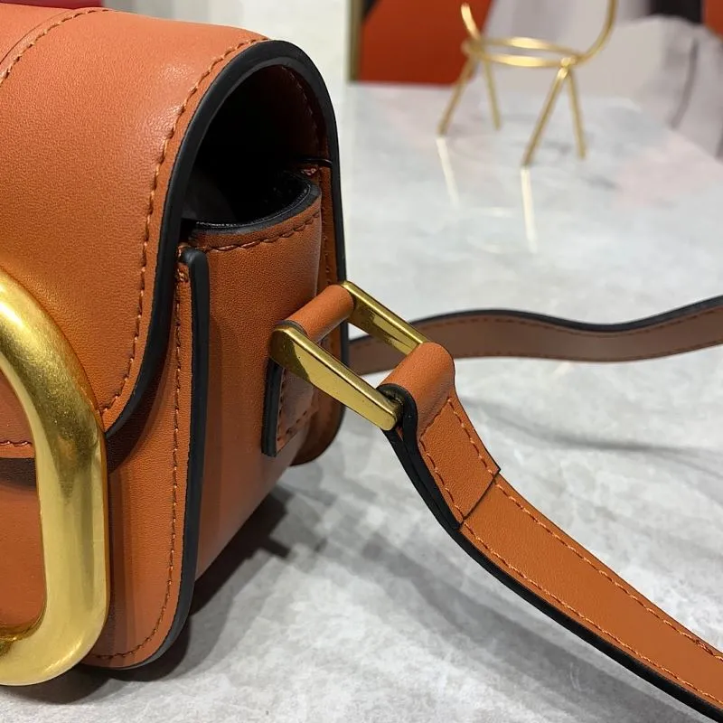Valentino Garavani Brown Crossbody Bag 837 - Image 6