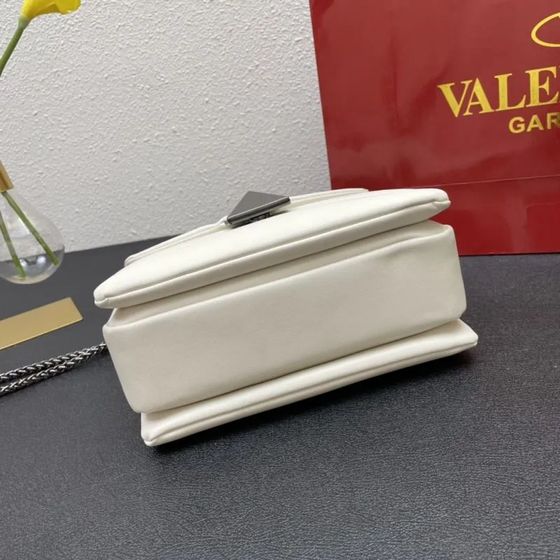 Valentino White Chain Satchel Bag 9839 Size 22 - Image 7