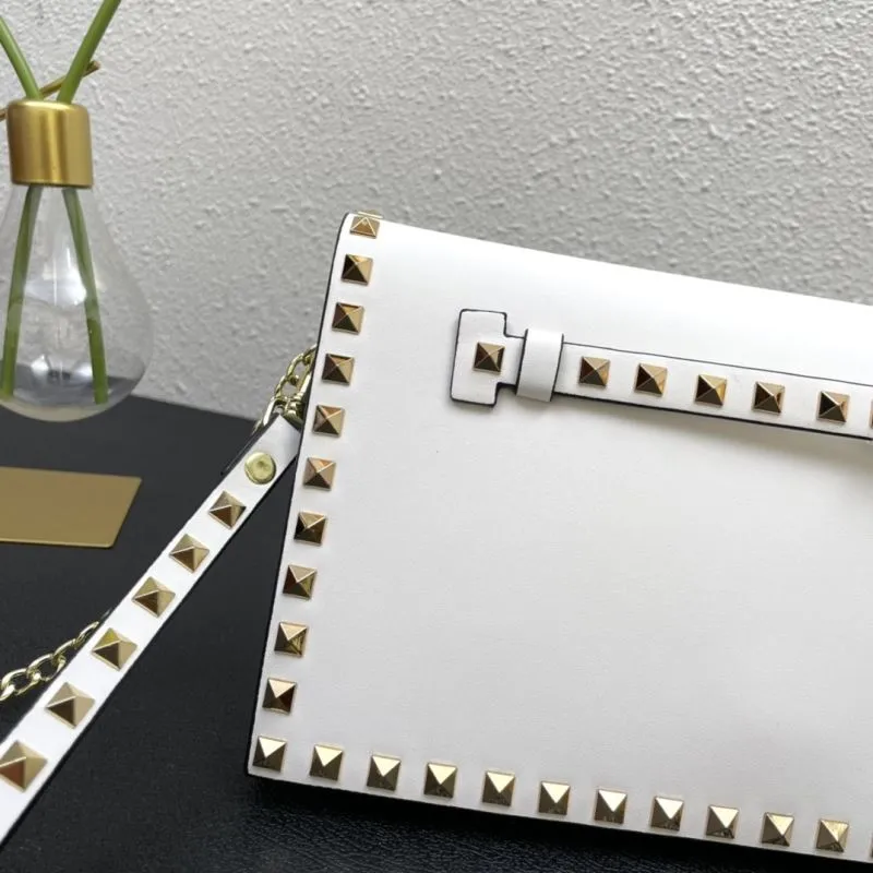 Valentino White Chain Crossbody Bag 992 28cm - Image 4