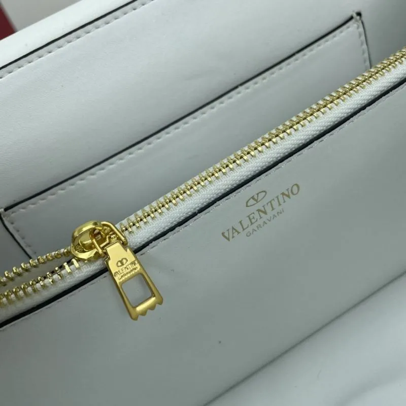 Valentino White Leather Crossbody Bag with Gold Studs - Image 8