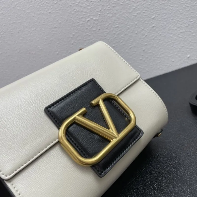 Valentino V5003 White Black Leather Satchel Bag Size 20 - Image 4