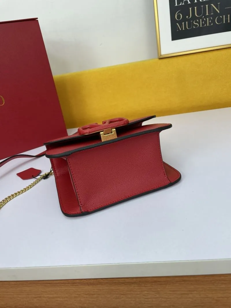 Valentino Garavani Red Crossbody Bag 1029 - Image 3