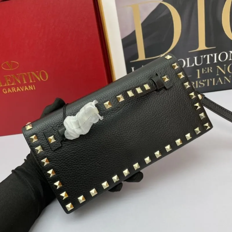 Valentino Garavani Black Rockstud Chain Wallet Bag 1037 - Image 3