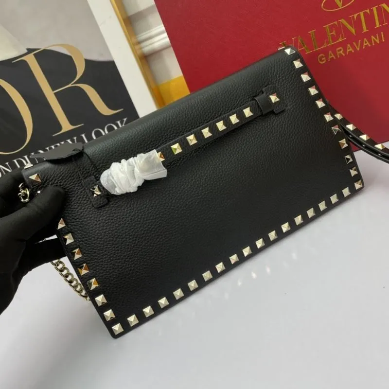 Valentino Garavani Black Rockstud Chain Crossbody Bag 1051 - Image 3