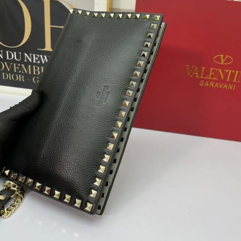 Valentino Garavani Black Rockstud Chain Crossbody Bag 1051 - Image 4