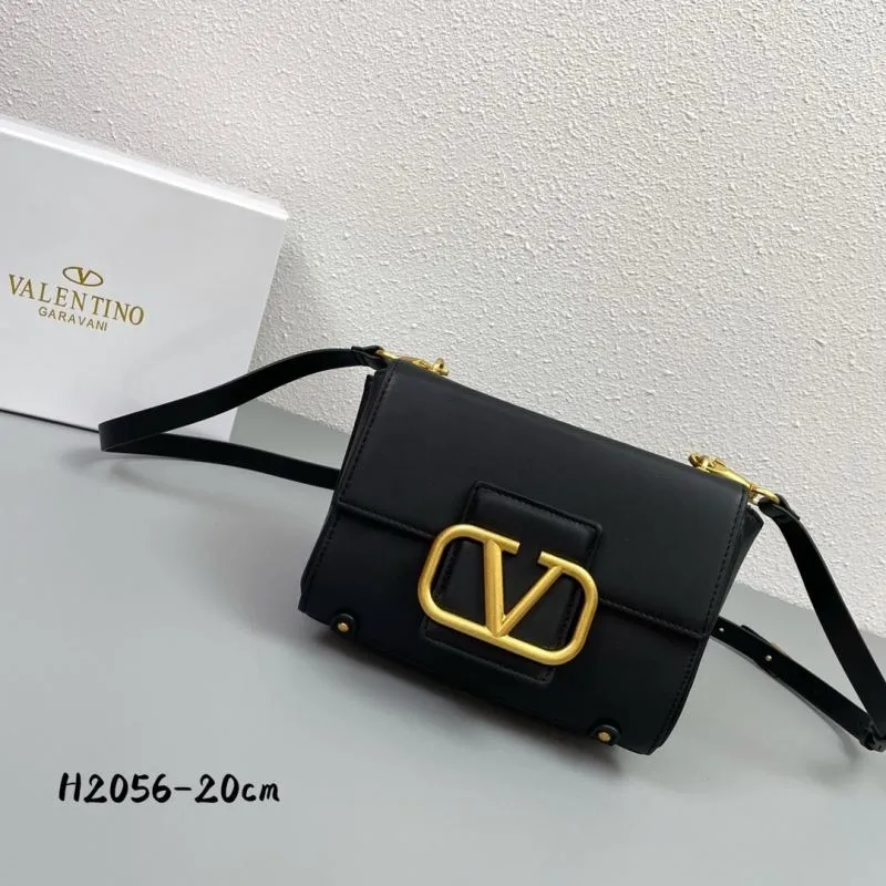 Valentino Garavani Black Crossbody Bag H2056 20cm