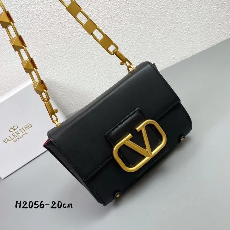 Valentino Garavani Black Crossbody Bag H2056 20cm - Image 4