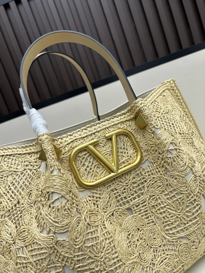 Valentino Beige Raffia Tote Bag Model 20269 35x25x17cm - Image 4