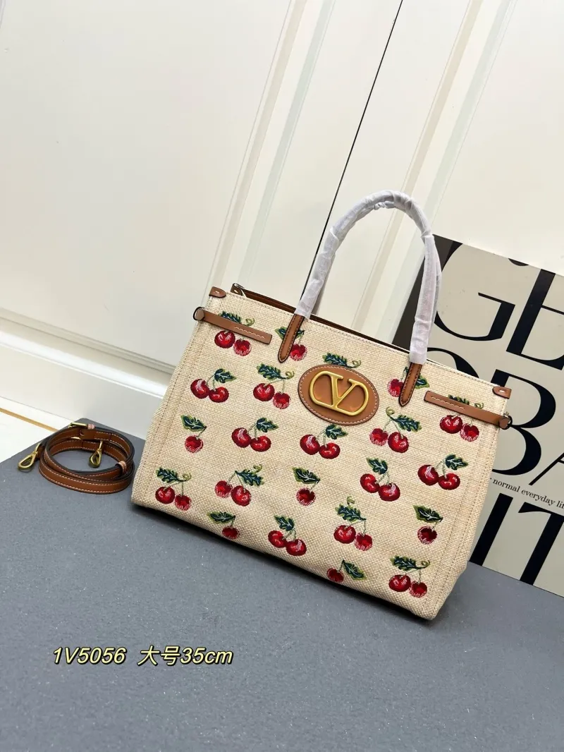 Valentino Shopping Bags-21
