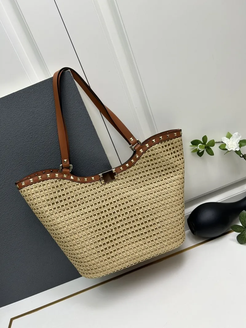 Valentino 5033 Beige Woven Tote Bag - Image 4