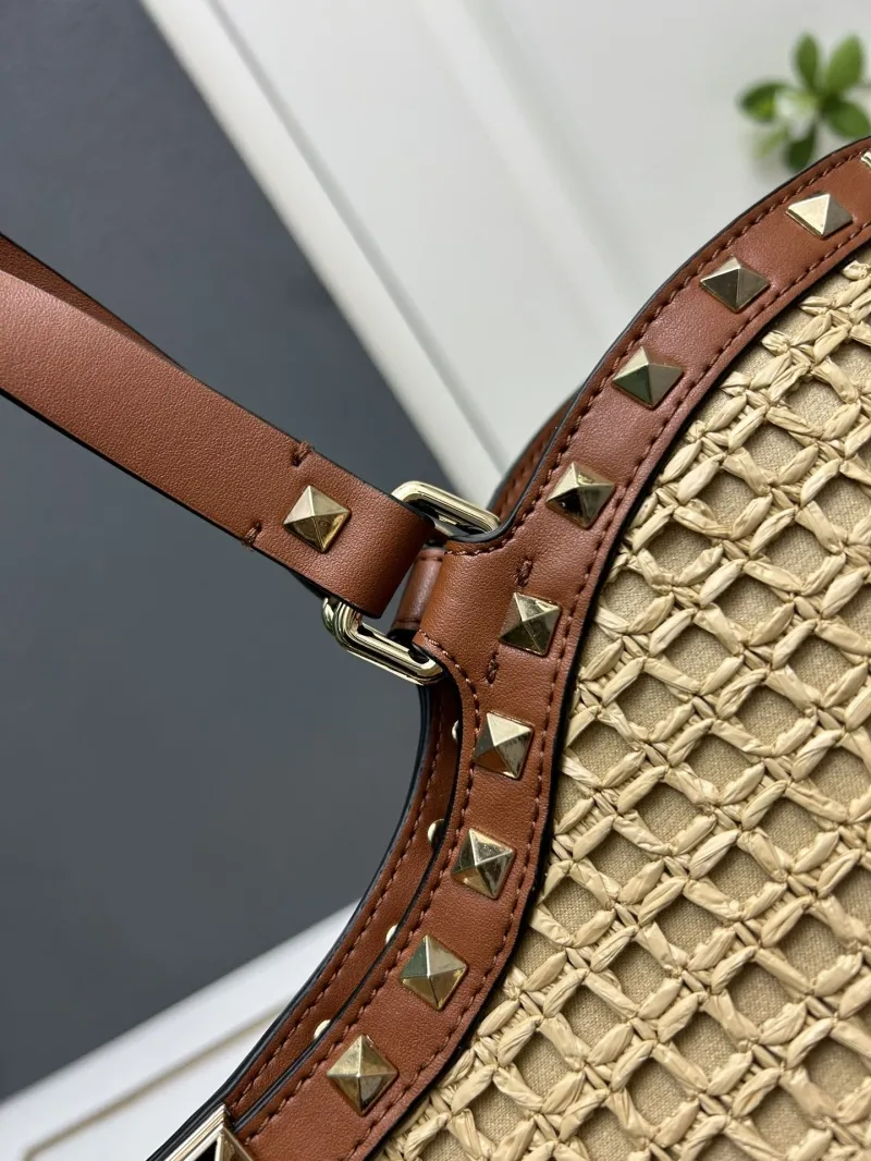 Valentino 5033 Beige Woven Tote Bag - Image 6