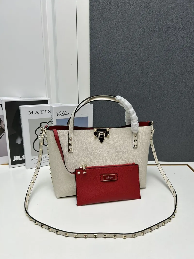 Valentino Cream Leather Tote Bag 5025 - Image 7