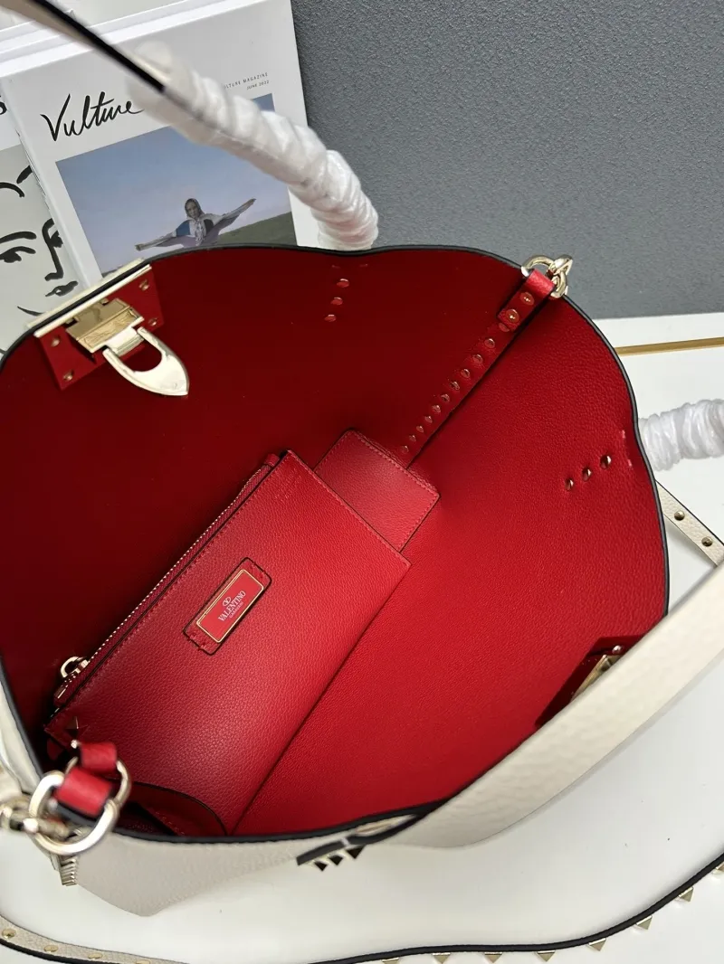 Valentino Cream Leather Tote Bag 5025 - Image 9