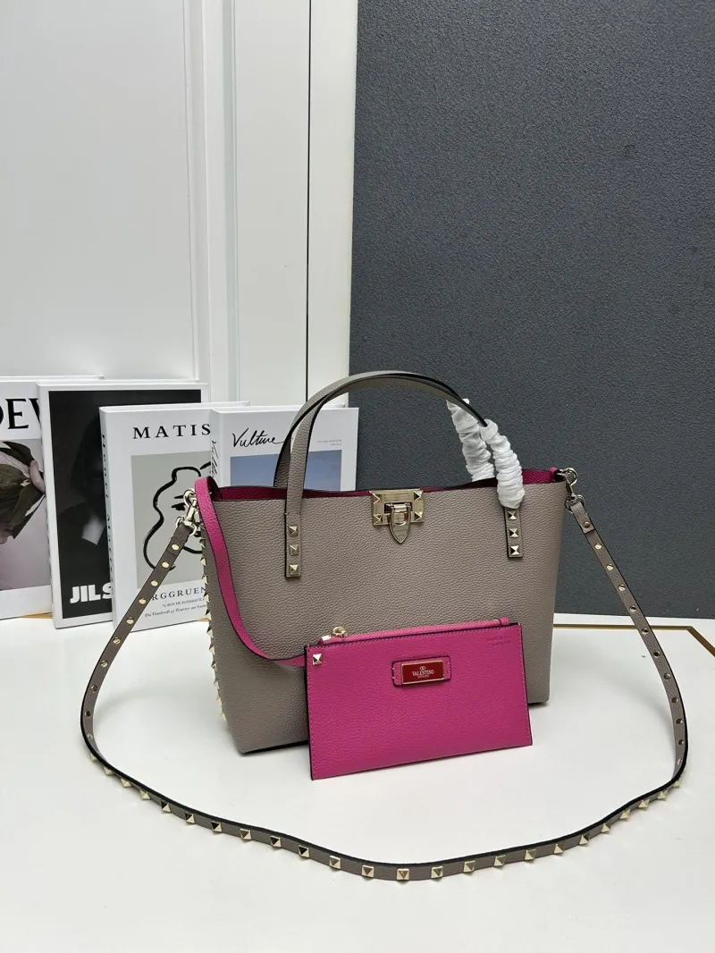 Valentino 5025 Gray Leather Tote Bag - Image 7