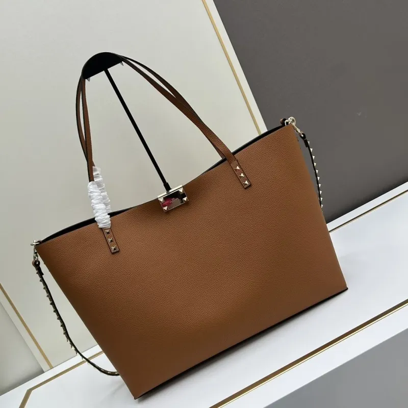 Alternative view of Valentino Brown Leather Tote Bag with Pouch 20244
