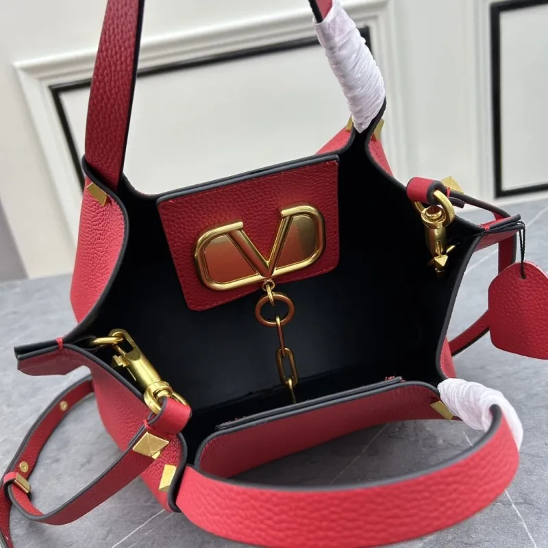 Valentino Red Leather Tote Handbag 62 - Image 7