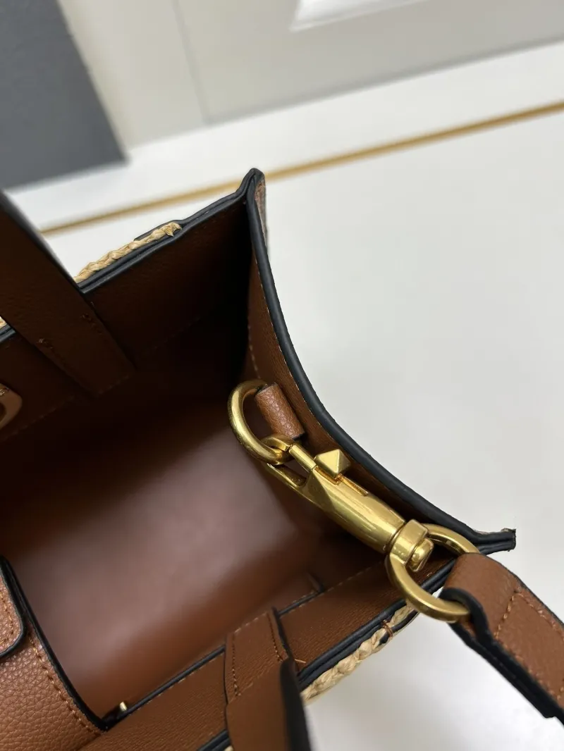Valentino Shopping Bags-81 - Image 9