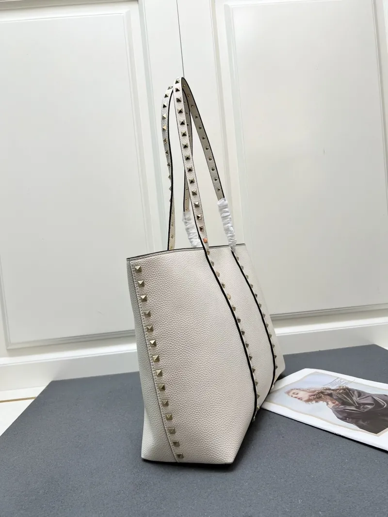 Valentino Off-White Tote Bag Model 9905 - Image 6