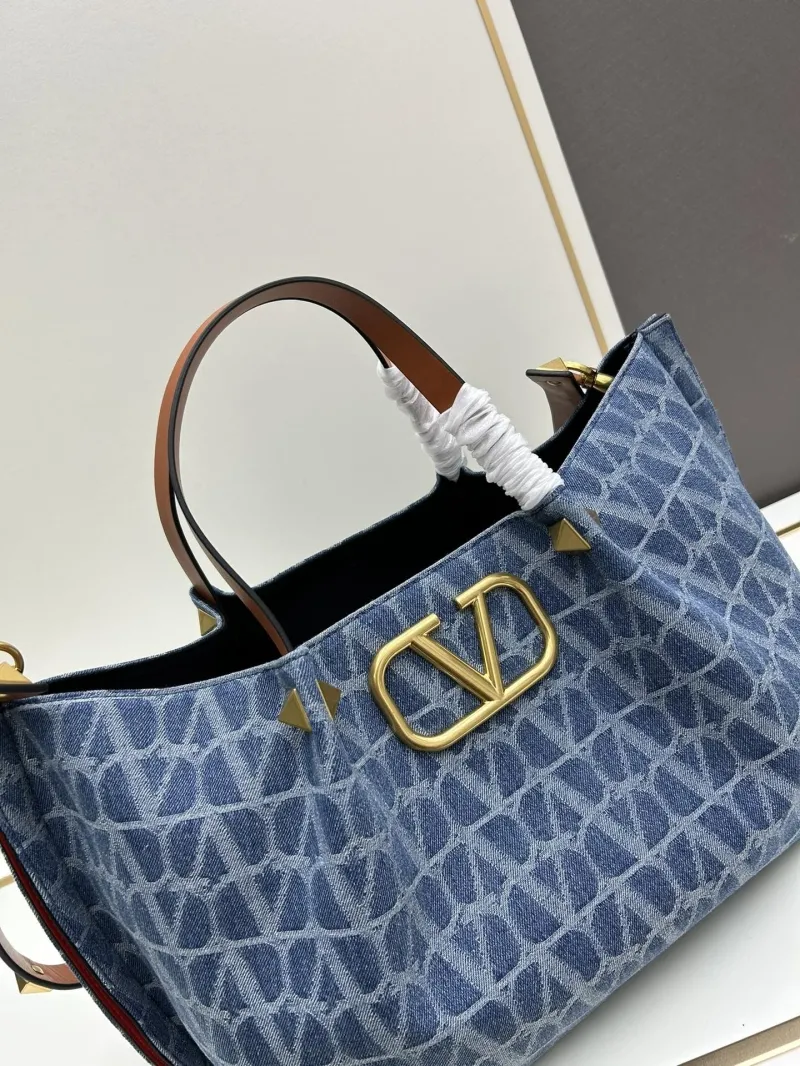 Valentino 8113 Blue Denim Tote Bag with Pouch - Image 4